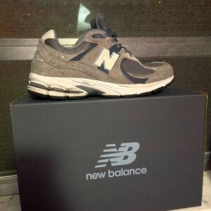 New balance 2002r M9 W10 1/2